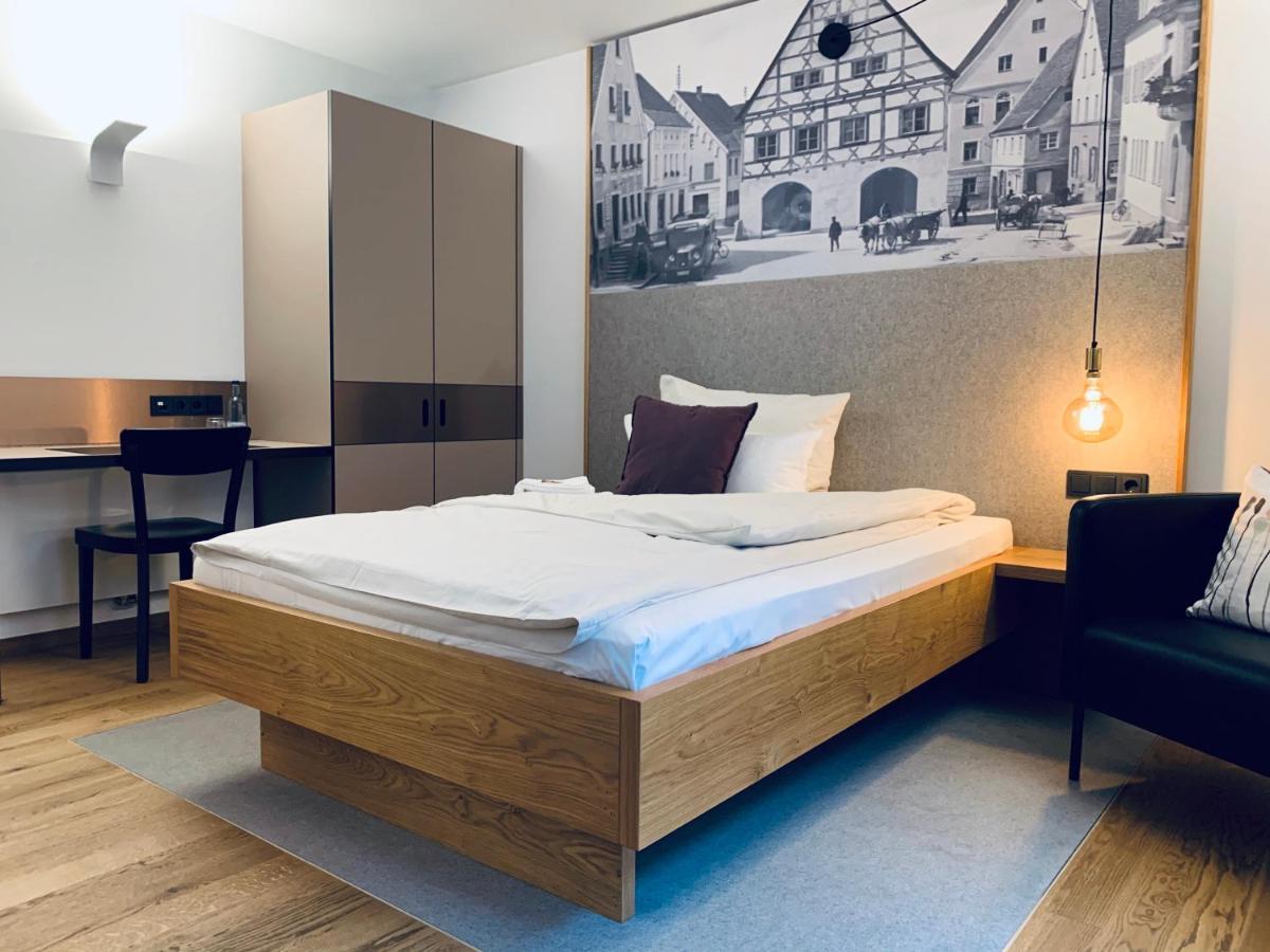 Stadthotel Kachelofen Krumbach Eksteriør bilde