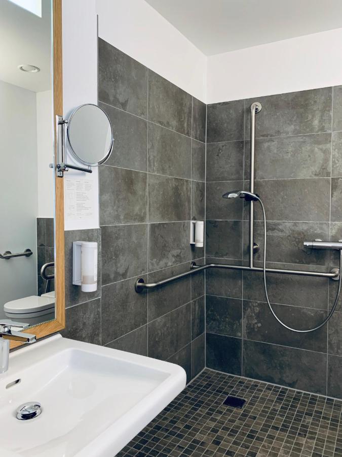 Stadthotel Kachelofen Krumbach Eksteriør bilde
