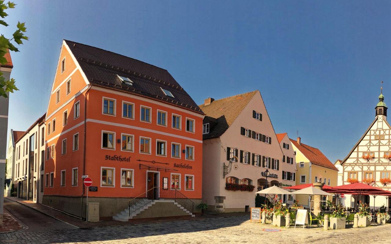 Stadthotel Kachelofen Krumbach Eksteriør bilde